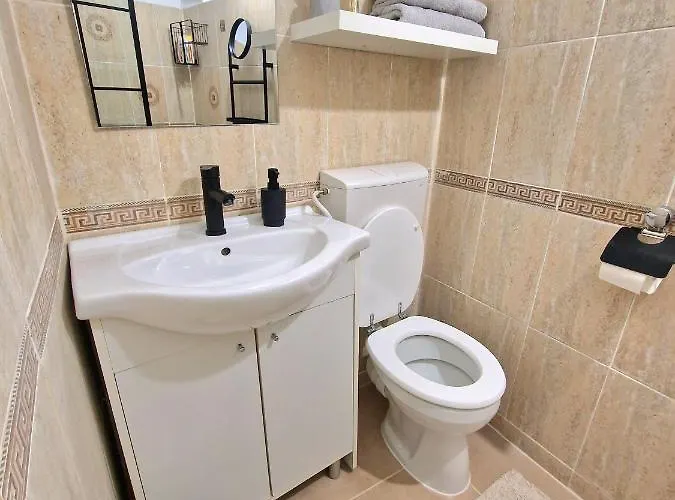 Ultra Medieval דירה